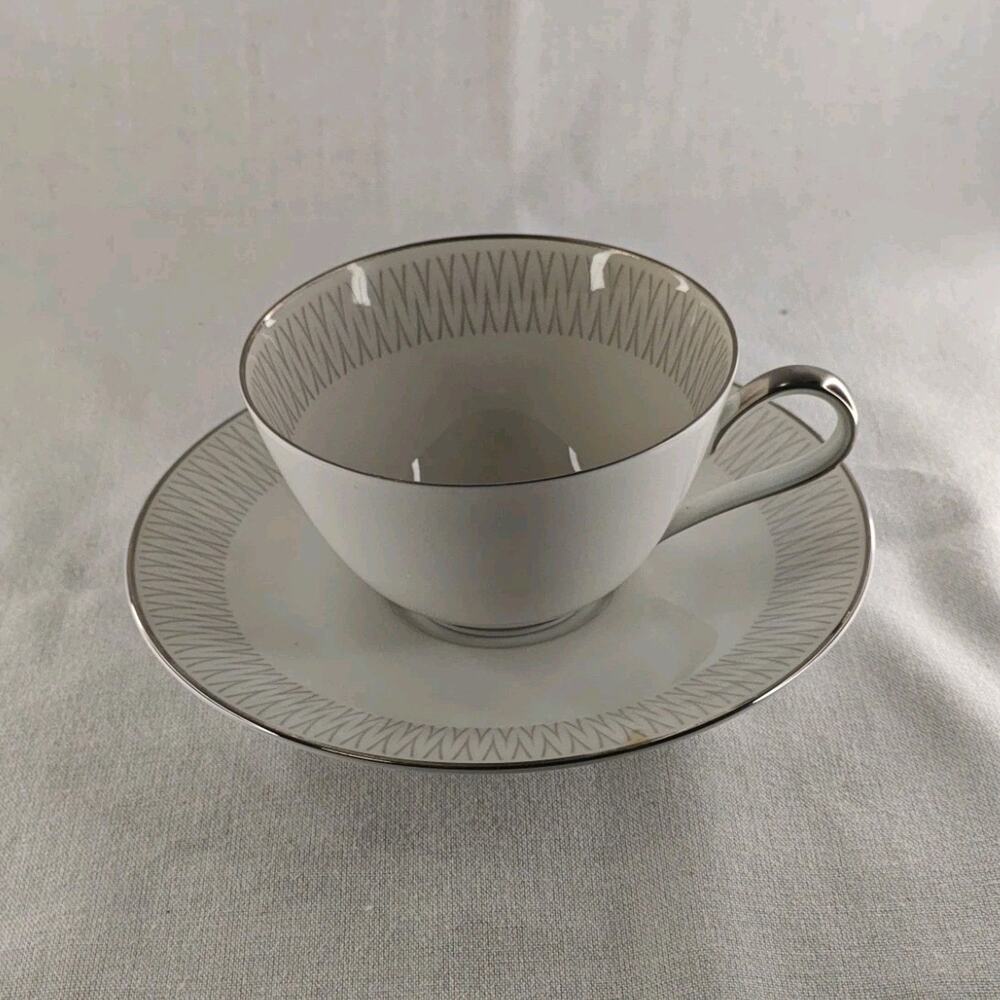 H&C Heinrich Porcelain Coffee Cup & Saucer Set White Silver Geometric Pattern
